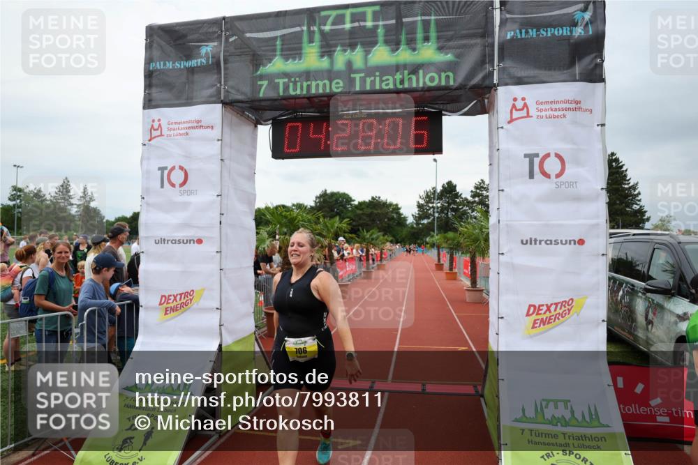 15.06.2025 - 7 Türme Triathlon Michael Strokosch http://msf.ph/oto/7993811 15.06.2025 14:28:05 Ziel 606, 706 meine-sportfotos.de