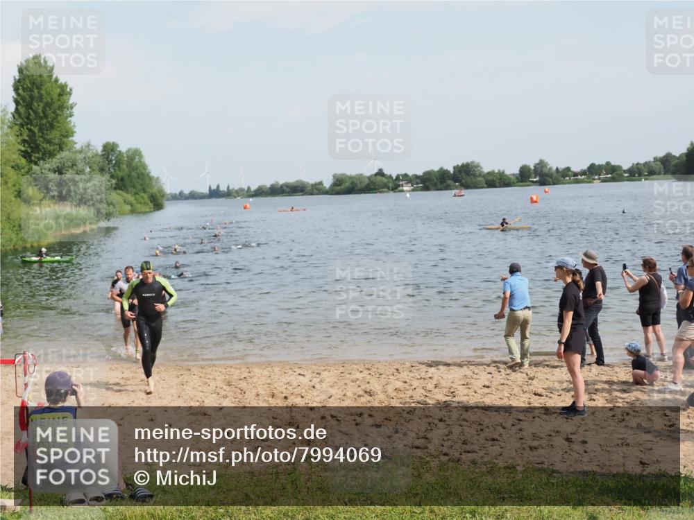 21.06.2025 - 27. Vierlanden-Triathlon MichiJ http://msf.ph/oto/7994069 15.06.2026 09:55:57 Schwimmen 268, 280, 283, 308, 310, 312, 322, 331, 338 meine-sportfotos.de