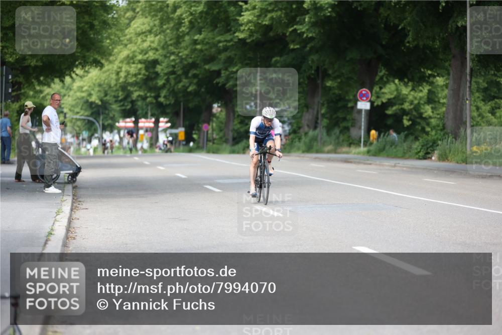 15.06.2025 - 7 Türme Triathlon Yannick Fuchs http://msf.ph/oto/7994070 15.06.2025 13:08:03 Radfahren 299, 552 meine-sportfotos.de