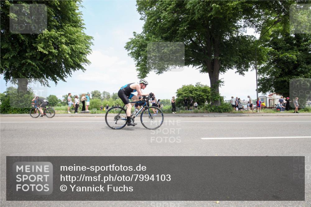 15.06.2025 - 7 Türme Triathlon Yannick Fuchs http://msf.ph/oto/7994103 15.06.2025 13:33:47 Radfahren 1139 meine-sportfotos.de