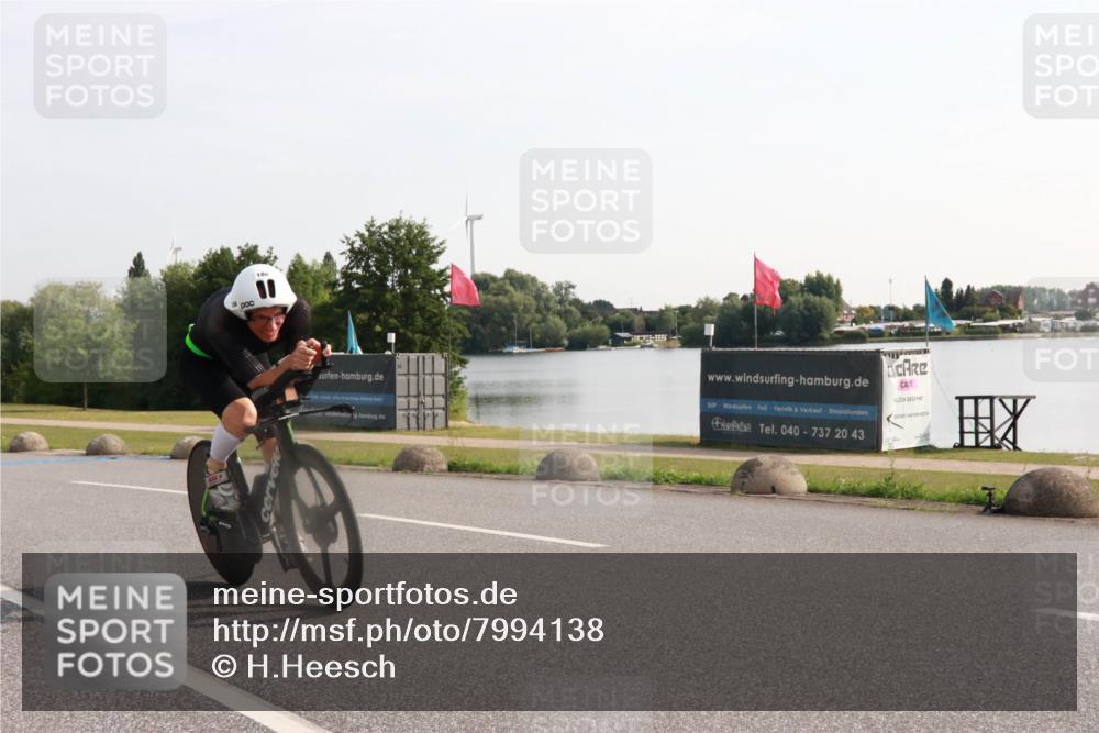 15.06.2025 - 27. Vierlanden-Triathlon H.Heesch http://msf.ph/oto/7994138 15.06.2025 09:06:47 Radfahren 46, 186 meine-sportfotos.de