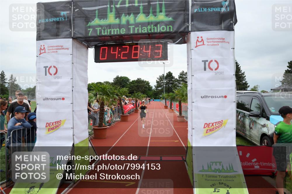 15.06.2025 - 7 Türme Triathlon Michael Strokosch http://msf.ph/oto/7994153 15.06.2025 14:28:43 Ziel 1053 meine-sportfotos.de