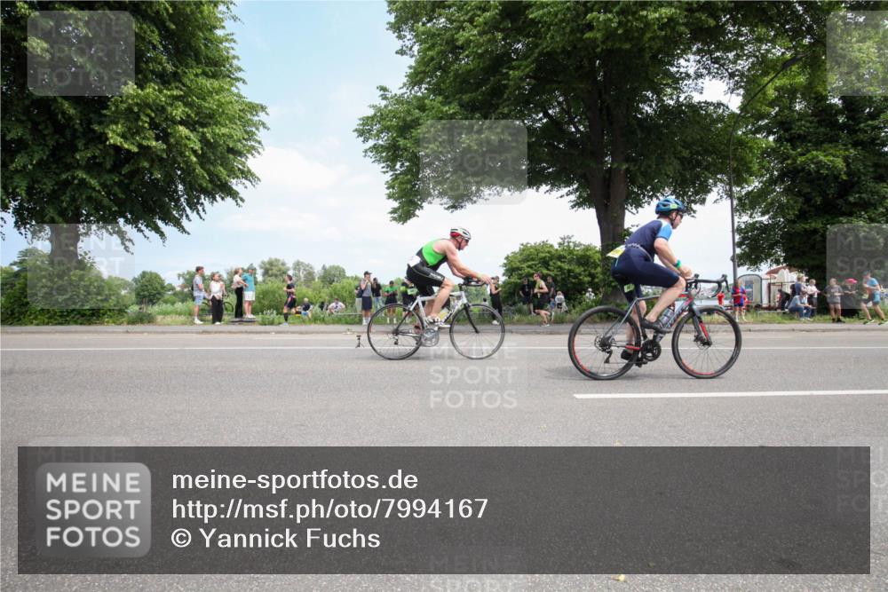 15.06.2025 - 7 Türme Triathlon Yannick Fuchs http://msf.ph/oto/7994167 15.06.2025 13:33:59 Radfahren 376, 853, 926, 1142, 1180 meine-sportfotos.de