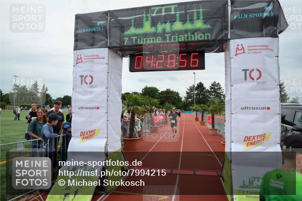 15.06.2025 - 7 Türme Triathlon Michael Strokosch http://msf.ph/oto/7994215 15.06.2025 14:28:56 Ziel 471 meine-sportfotos.de
