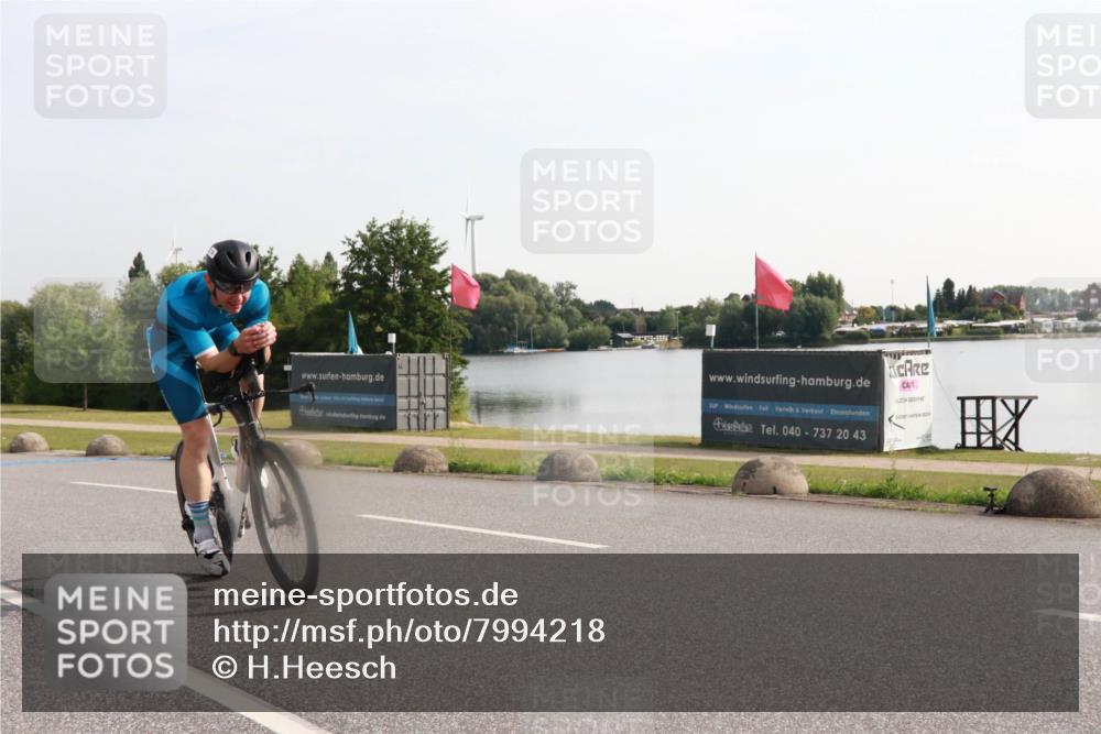 15.06.2025 - 27. Vierlanden-Triathlon H.Heesch http://msf.ph/oto/7994218 15.06.2025 09:07:35 Radfahren 14, 178, 234 meine-sportfotos.de