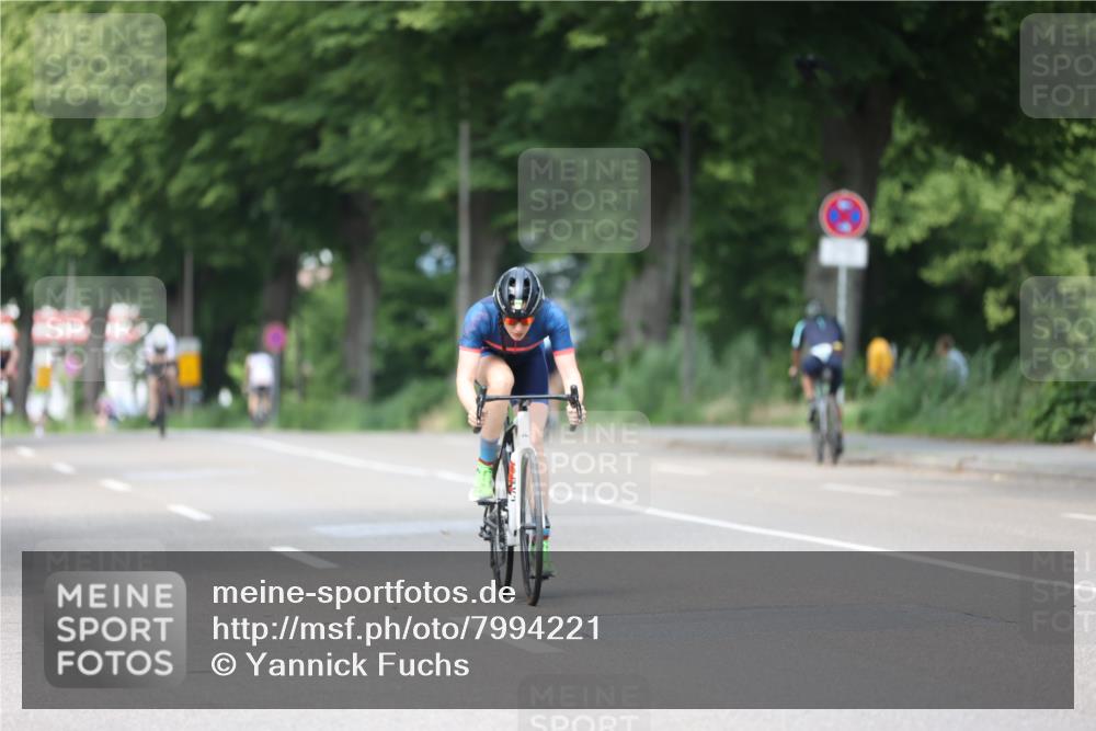 15.06.2025 - 7 Türme Triathlon Yannick Fuchs http://msf.ph/oto/7994221 15.06.2025 13:08:10 Radfahren 321, 338, 552, 600, 603, 1065 meine-sportfotos.de