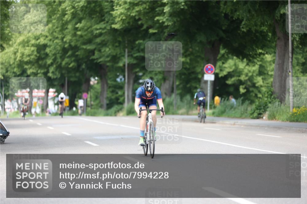 15.06.2025 - 7 Türme Triathlon Yannick Fuchs http://msf.ph/oto/7994228 15.06.2025 13:08:10 Radfahren 321, 338, 552, 600, 603, 1065 meine-sportfotos.de