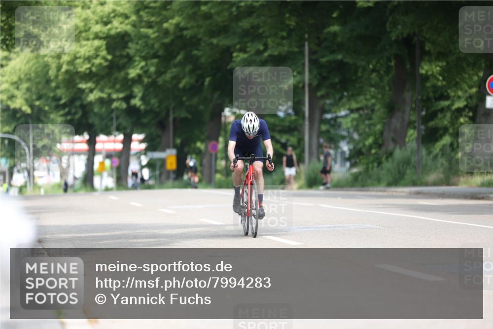 15.06.2025 - 7 Türme Triathlon Yannick Fuchs http://msf.ph/oto/7994283 15.06.2025 12:09:16 Radfahren 285, 292, 306, 333 meine-sportfotos.de