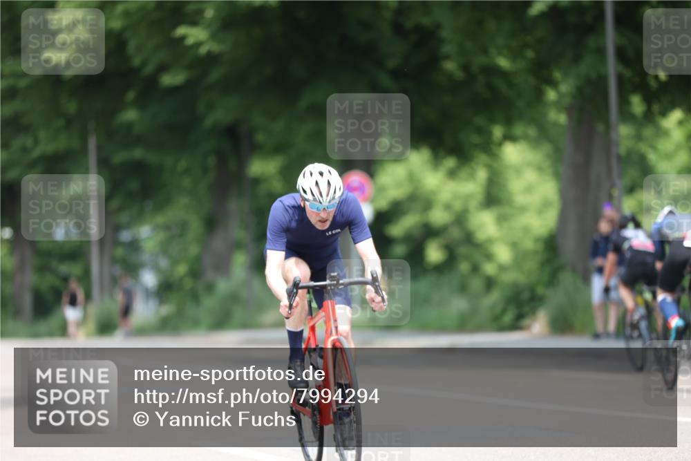 15.06.2025 - 7 Türme Triathlon Yannick Fuchs http://msf.ph/oto/7994294 15.06.2025 12:09:18 Radfahren 285, 292, 306 meine-sportfotos.de