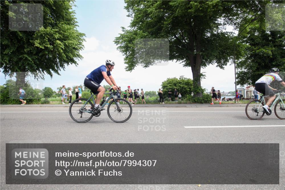 15.06.2025 - 7 Türme Triathlon Yannick Fuchs http://msf.ph/oto/7994307 15.06.2025 13:34:54 Radfahren 1186 meine-sportfotos.de