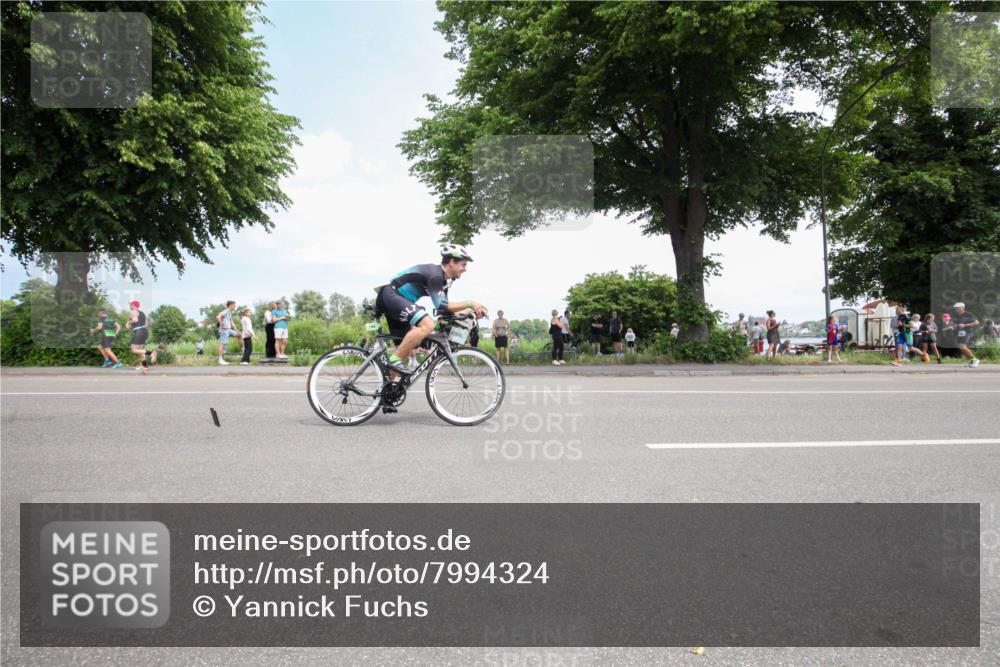 15.06.2025 - 7 Türme Triathlon Yannick Fuchs http://msf.ph/oto/7994324 15.06.2025 13:34:57 Radfahren 1186 meine-sportfotos.de