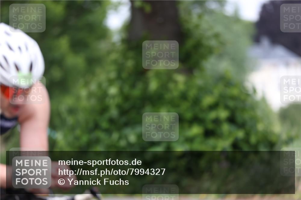 15.06.2025 - 7 Türme Triathlon Yannick Fuchs http://msf.ph/oto/7994327 15.06.2025 13:08:16 Radfahren 321, 338, 600, 603, 1065 meine-sportfotos.de