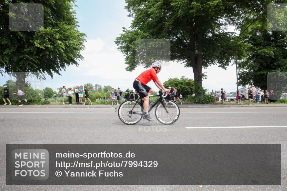 15.06.2025 - 7 Türme Triathlon Yannick Fuchs http://msf.ph/oto/7994329 15.06.2025 13:35:06 Radfahren  meine-sportfotos.de