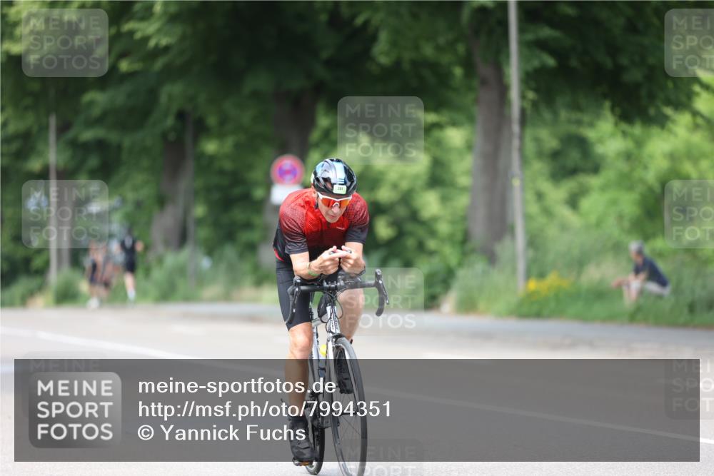 15.06.2025 - 7 Türme Triathlon Yannick Fuchs http://msf.ph/oto/7994351 15.06.2025 13:08:41 Radfahren 329, 643 meine-sportfotos.de