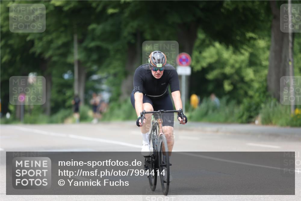 15.06.2025 - 7 Türme Triathlon Yannick Fuchs http://msf.ph/oto/7994414 15.06.2025 13:08:46 Radfahren 329 meine-sportfotos.de