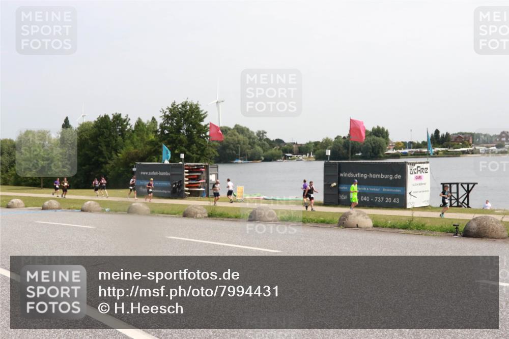 15.06.2025 - 27. Vierlanden-Triathlon H.Heesch http://msf.ph/oto/7994431 15.06.2025 11:22:05 Radfahren 133, 843 meine-sportfotos.de