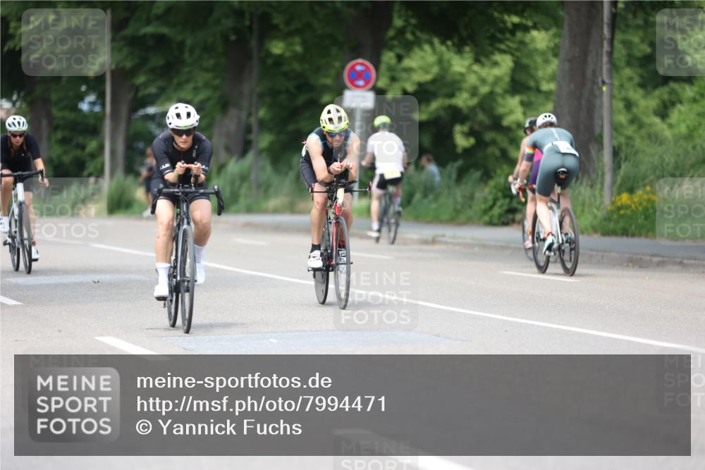 15.06.2025 - 7 Türme Triathlon Yannick Fuchs http://msf.ph/oto/7994471 15.06.2025 13:09:11 Radfahren 211, 267, 472, 486, 650, 675, 847, 1092 meine-sportfotos.de