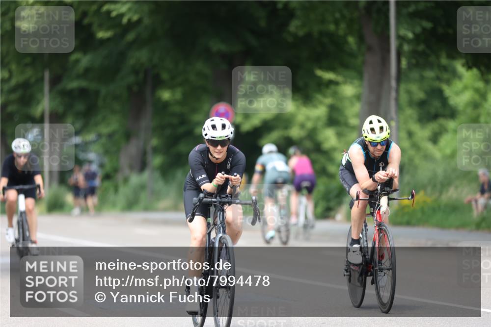 15.06.2025 - 7 Türme Triathlon Yannick Fuchs http://msf.ph/oto/7994478 15.06.2025 13:09:11 Radfahren 211, 267, 472, 486, 650, 675, 847, 1092 meine-sportfotos.de