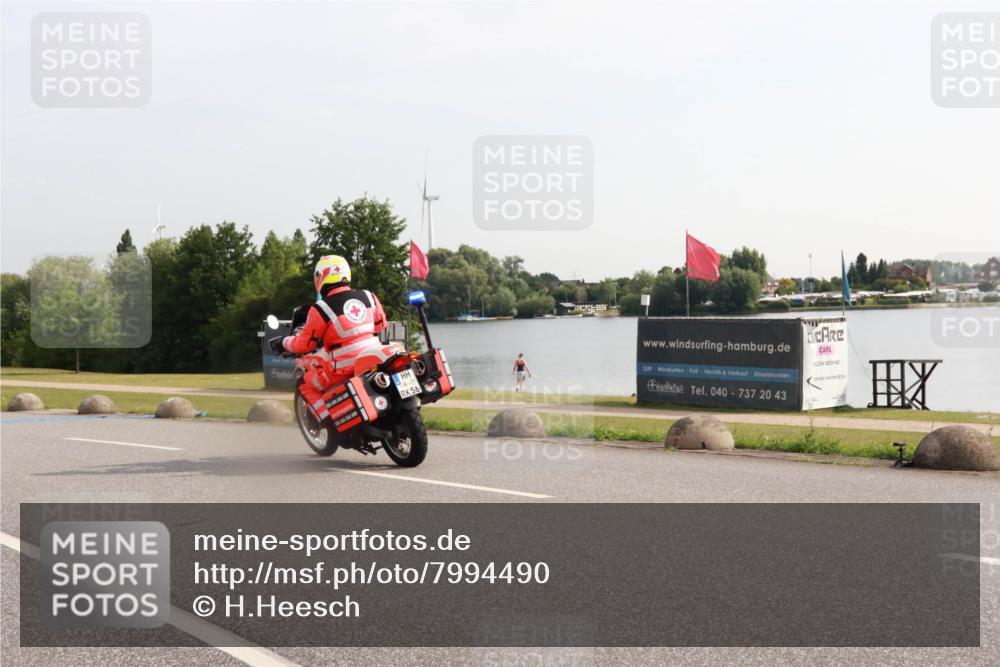 15.06.2025 - 27. Vierlanden-Triathlon H.Heesch http://msf.ph/oto/7994490 15.06.2025 09:10:53 Radfahren  meine-sportfotos.de