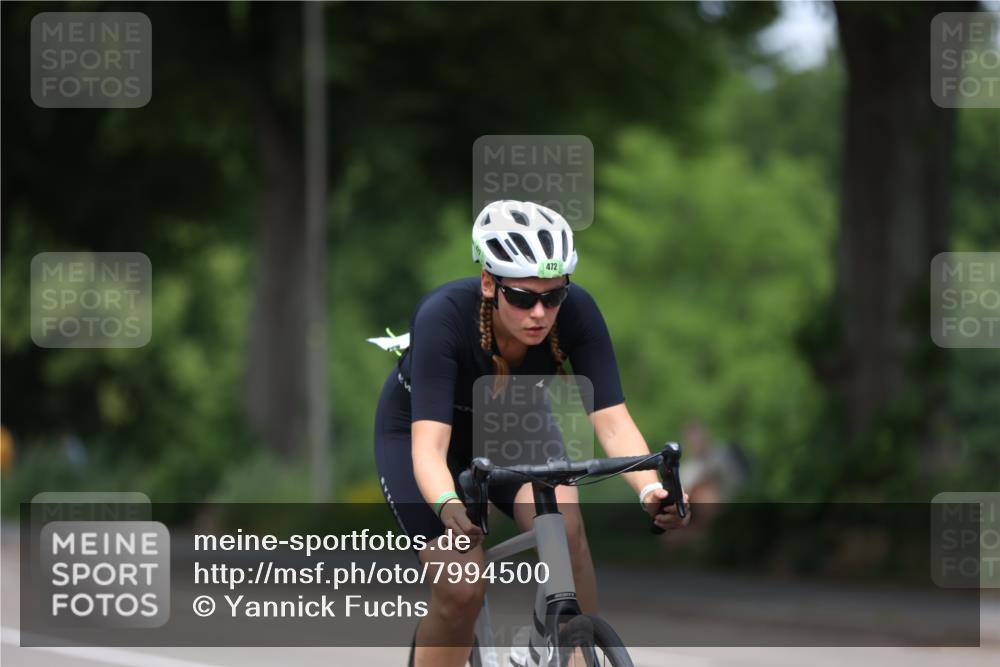 15.06.2025 - 7 Türme Triathlon Yannick Fuchs http://msf.ph/oto/7994500 15.06.2025 13:09:13 Radfahren 267, 472, 486, 650, 675, 847, 1092 meine-sportfotos.de