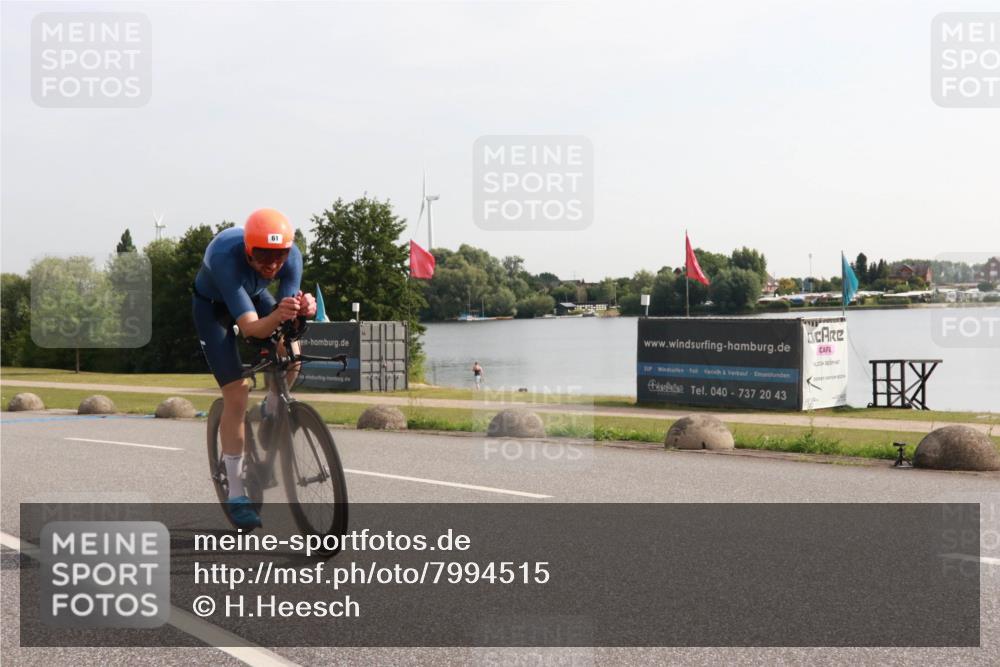 15.06.2025 - 27. Vierlanden-Triathlon H.Heesch http://msf.ph/oto/7994515 15.06.2025 09:11:10 Radfahren 61 meine-sportfotos.de