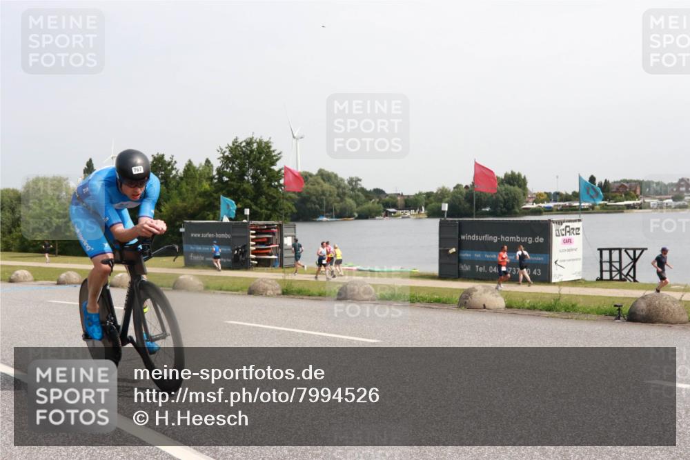 15.06.2025 - 27. Vierlanden-Triathlon H.Heesch http://msf.ph/oto/7994526 15.06.2025 11:22:23 Radfahren 19, 207, 767 meine-sportfotos.de