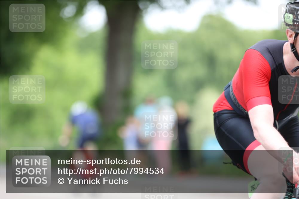 15.06.2025 - 7 Türme Triathlon Yannick Fuchs http://msf.ph/oto/7994534 15.06.2025 12:10:59 Radfahren 263 meine-sportfotos.de