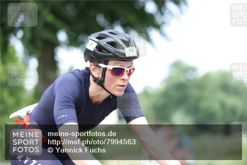 15.06.2025 - 7 Türme Triathlon Yannick Fuchs http://msf.ph/oto/7994563 15.06.2025 13:09:16 Radfahren 324, 472, 650, 675, 847 meine-sportfotos.de
