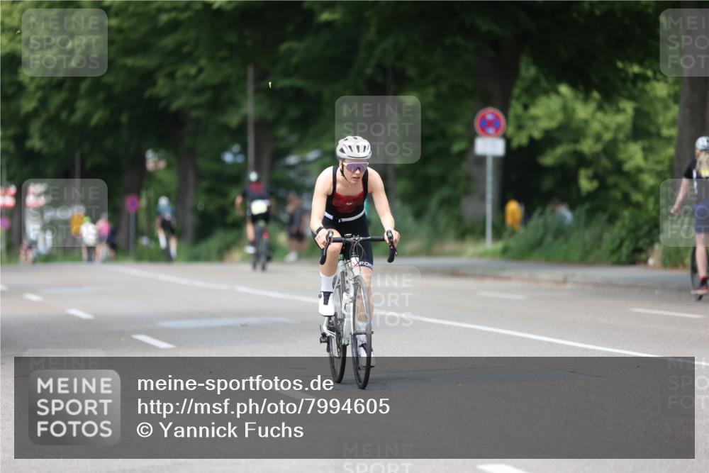 15.06.2025 - 7 Türme Triathlon Yannick Fuchs http://msf.ph/oto/7994605 15.06.2025 13:09:24 Radfahren 324, 403, 1025, 1111, 1123 meine-sportfotos.de