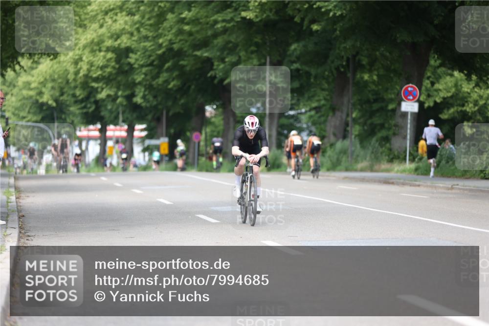 15.06.2025 - 7 Türme Triathlon Yannick Fuchs http://msf.ph/oto/7994685 15.06.2025 13:09:38 Radfahren 607, 705 meine-sportfotos.de
