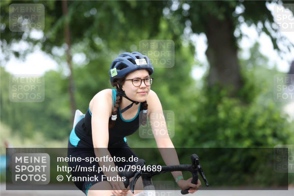 15.06.2025 - 7 Türme Triathlon Yannick Fuchs http://msf.ph/oto/7994689 15.06.2025 12:11:10 Radfahren 251 meine-sportfotos.de