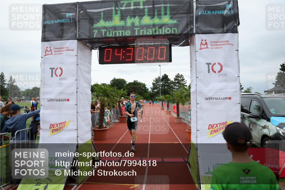 15.06.2025 - 7 Türme Triathlon Michael Strokosch http://msf.ph/oto/7994818 15.06.2025 14:30:00 Ziel 398, 403 meine-sportfotos.de