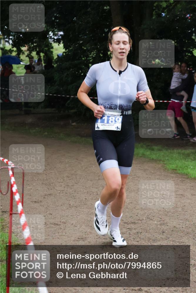 21.06.2025 - 27. Vierlanden-Triathlon Lena Gebhardt http://msf.ph/oto/7994865 15.06.2025 13:49:35 Laufen 202, 1189 meine-sportfotos.de