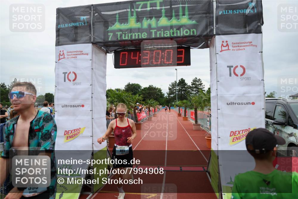 15.06.2025 - 7 Türme Triathlon Michael Strokosch http://msf.ph/oto/7994908 15.06.2025 14:30:02 Ziel 398, 403 meine-sportfotos.de