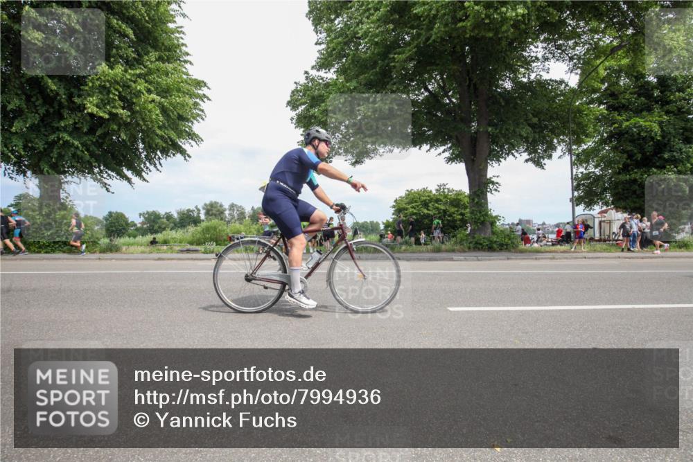 15.06.2025 - 7 Türme Triathlon Yannick Fuchs http://msf.ph/oto/7994936 15.06.2025 13:38:56 Radfahren 1054 meine-sportfotos.de