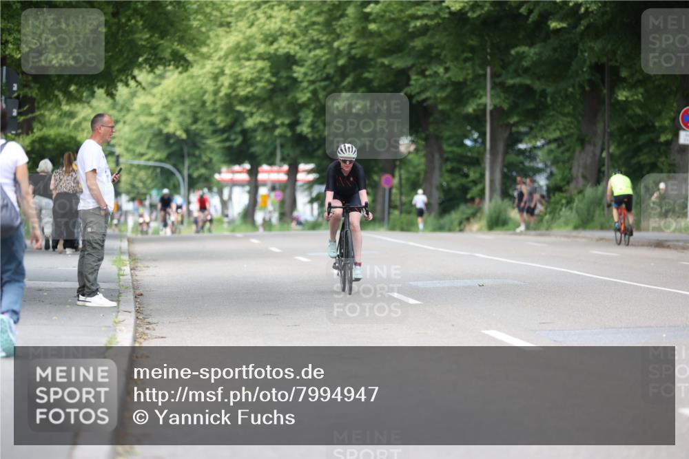 15.06.2025 - 7 Türme Triathlon Yannick Fuchs http://msf.ph/oto/7994947 15.06.2025 13:09:55 Radfahren 601 meine-sportfotos.de