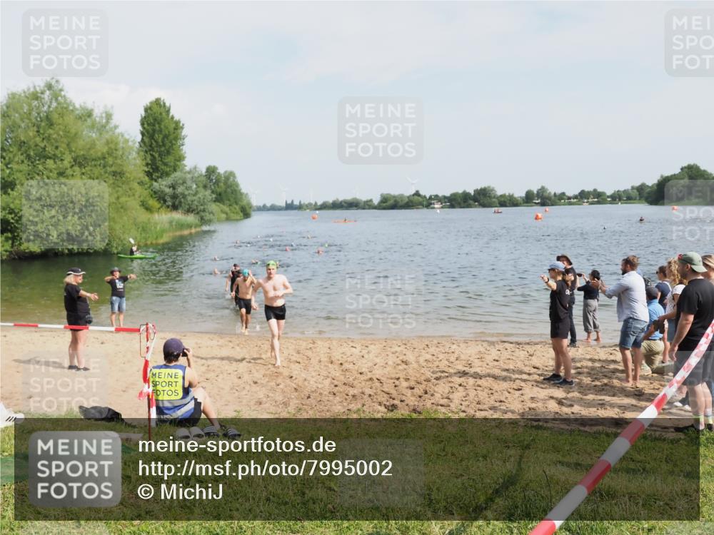 21.06.2025 - 27. Vierlanden-Triathlon MichiJ http://msf.ph/oto/7995002 15.06.2026 09:56:44 Schwimmen 254, 258, 275, 276, 281, 286, 301, 320, 341 meine-sportfotos.de