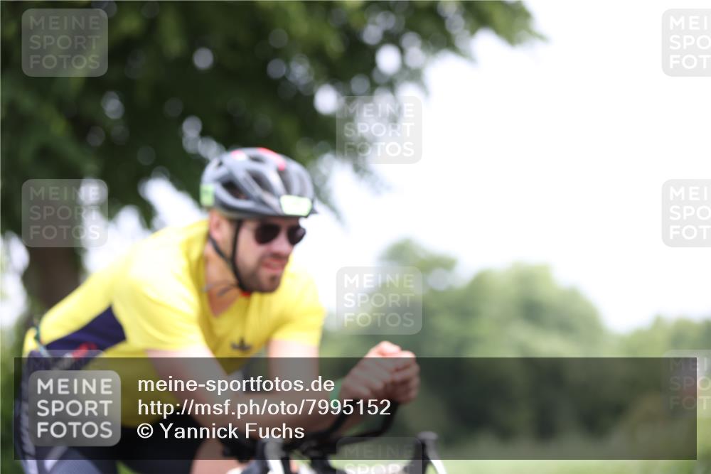 15.06.2025 - 7 Türme Triathlon Yannick Fuchs http://msf.ph/oto/7995152 15.06.2025 12:13:20 Radfahren 209, 307, 410 meine-sportfotos.de