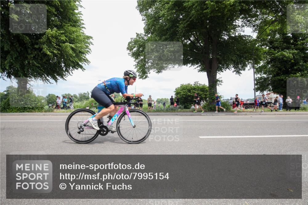 15.06.2025 - 7 Türme Triathlon Yannick Fuchs http://msf.ph/oto/7995154 15.06.2025 13:40:58 Radfahren 603, 758 meine-sportfotos.de