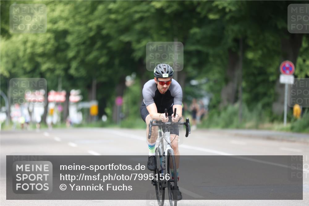 15.06.2025 - 7 Türme Triathlon Yannick Fuchs http://msf.ph/oto/7995156 15.06.2025 13:10:18 Radfahren 228, 532, 1078 meine-sportfotos.de