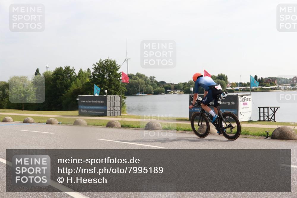 15.06.2025 - 27. Vierlanden-Triathlon H.Heesch http://msf.ph/oto/7995189 15.06.2025 09:16:49 Radfahren 20, 61, 226 meine-sportfotos.de