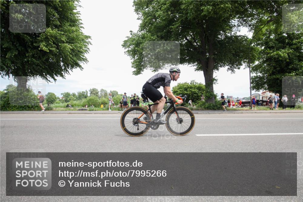 15.06.2025 - 7 Türme Triathlon Yannick Fuchs http://msf.ph/oto/7995266 15.06.2025 13:42:07 Radfahren 199, 1082 meine-sportfotos.de