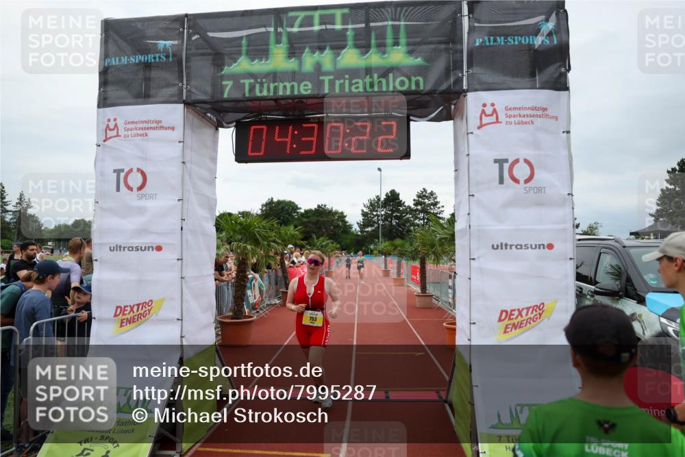 15.06.2025 - 7 Türme Triathlon Michael Strokosch http://msf.ph/oto/7995287 15.06.2025 14:30:22 Ziel 753, 843 meine-sportfotos.de