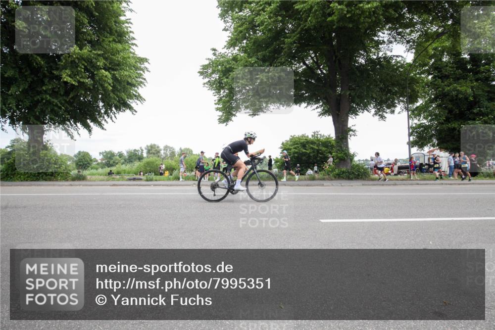 15.06.2025 - 7 Türme Triathlon Yannick Fuchs http://msf.ph/oto/7995351 15.06.2025 13:42:49 Radfahren 486, 1056 meine-sportfotos.de