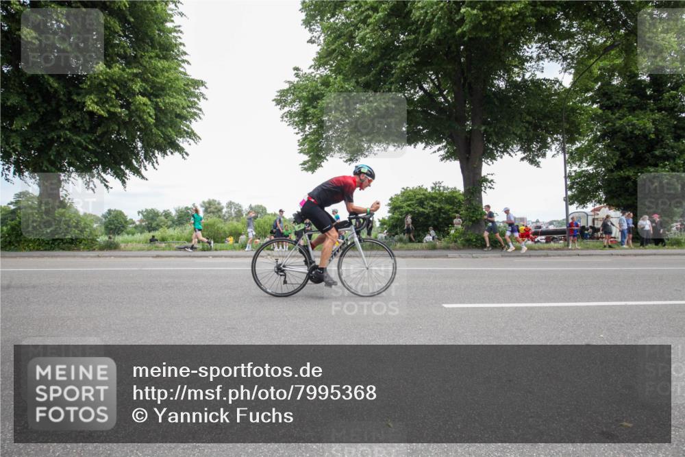 15.06.2025 - 7 Türme Triathlon Yannick Fuchs http://msf.ph/oto/7995368 15.06.2025 13:43:02 Radfahren 281, 379, 509, 629 meine-sportfotos.de