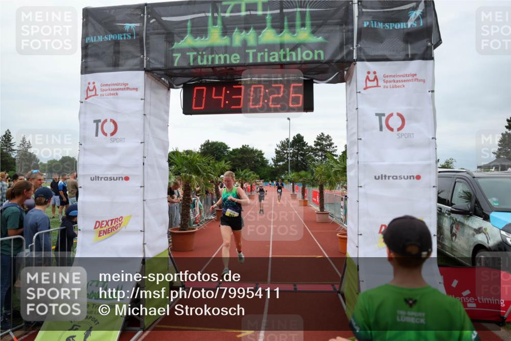 15.06.2025 - 7 Türme Triathlon Michael Strokosch http://msf.ph/oto/7995411 15.06.2025 14:30:25 Ziel 753, 843 meine-sportfotos.de