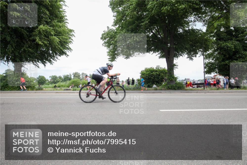 15.06.2025 - 7 Türme Triathlon Yannick Fuchs http://msf.ph/oto/7995415 15.06.2025 13:43:20 Radfahren 759, 787, 795, 834, 1110 meine-sportfotos.de