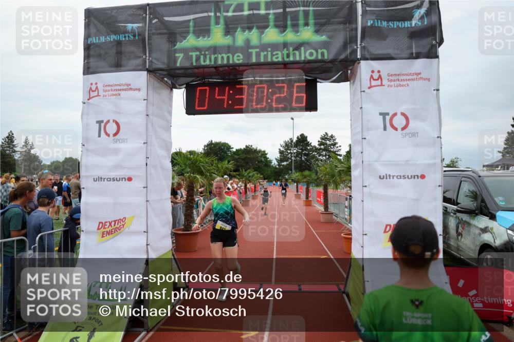 15.06.2025 - 7 Türme Triathlon Michael Strokosch http://msf.ph/oto/7995426 15.06.2025 14:30:26 Ziel 464, 753, 785, 843 meine-sportfotos.de