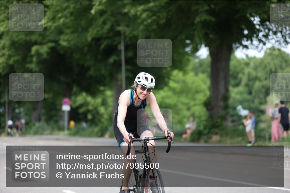 15.06.2025 - 7 Türme Triathlon Yannick Fuchs http://msf.ph/oto/7995500 15.06.2025 13:10:50 Radfahren 472, 486, 526, 529, 650, 675 meine-sportfotos.de
