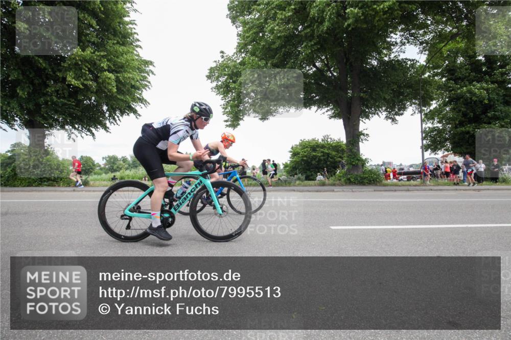15.06.2025 - 7 Türme Triathlon Yannick Fuchs http://msf.ph/oto/7995513 15.06.2025 13:43:32 Radfahren 195, 600, 933, 987, 1137 meine-sportfotos.de